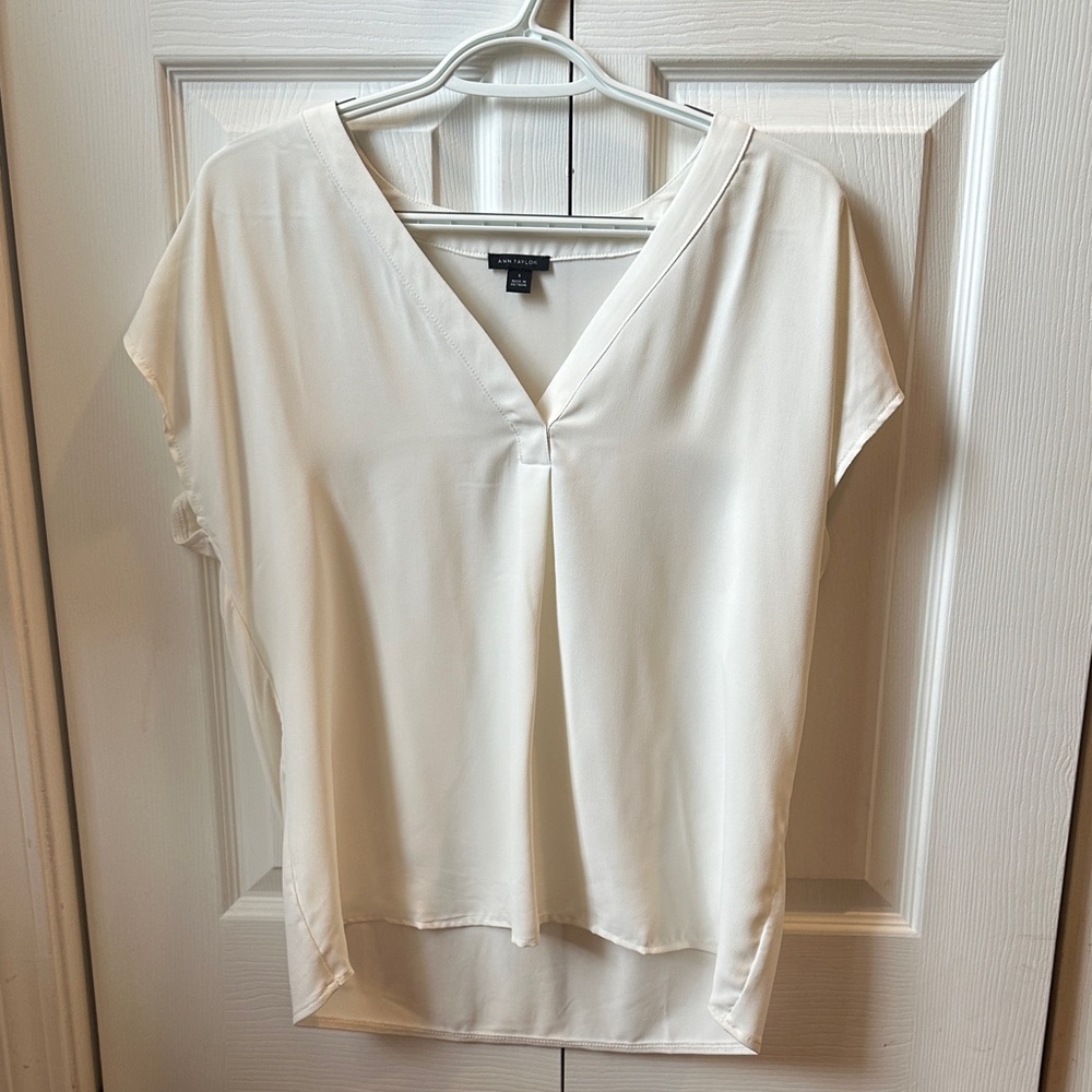 Ann Taylor Cream V-Neck Blouse